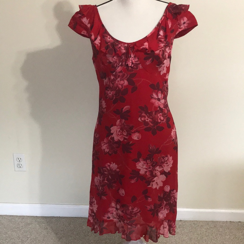 Hugo Boss dress Vintage sz 10 floral reds ruffles